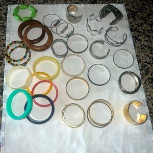 Bracelet Lot